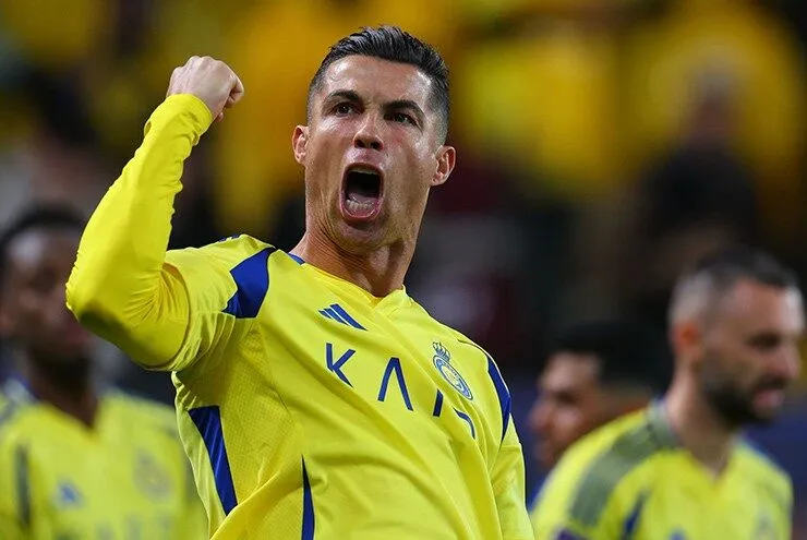 Tại sao Ronaldo tuổi 40 vẫn có thể tỏa sáng đỉnh cao?